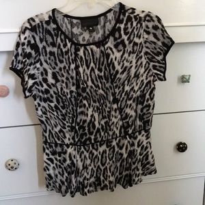 Cute, cheetah printed blouse